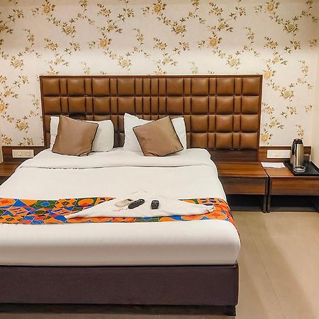 Fabhotel Landmark Residency - Nr Midc Turbhe Turambhe Zewnętrze zdjęcie